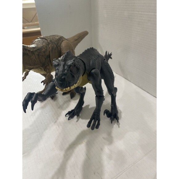 Jurassic Park World Mattel T-Rex & Scorpios Rex Action & Sound Dinosaur Figure - Picture 3 of 6